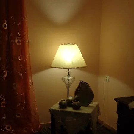 Haris Split House בית נופש *